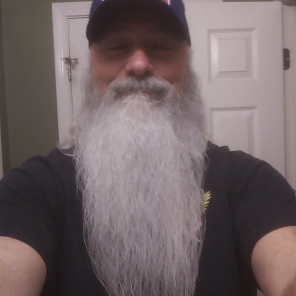 Meet your Posher, Kringles_Kloset - Picture 2 of 2